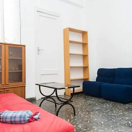 Apartment Arquitecto Alfaro 5 *