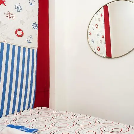 Arquitecto Alfaro 5 Apartment *